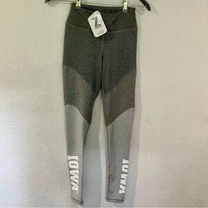 NWT Women’s XS University of Iowa grey ankle length leggings